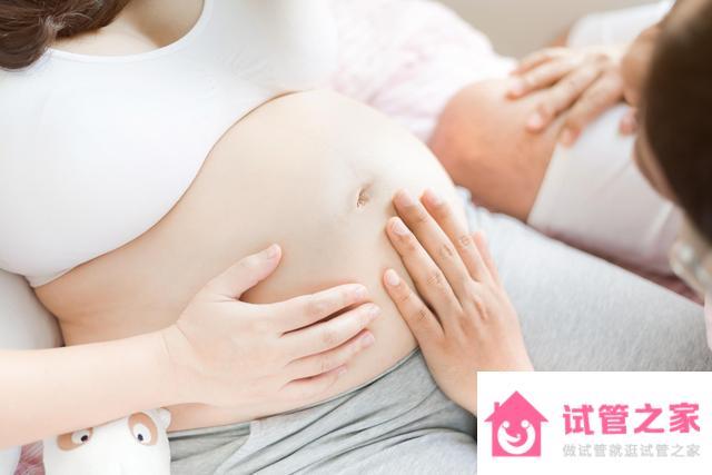 試管嬰兒三*要花多少錢？45歲以上高齡生育有多余花費(fèi)嗎？