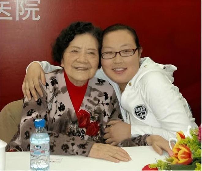 34年前，我國第一例試管嬰兒成功后，孩子后來怎么樣了？