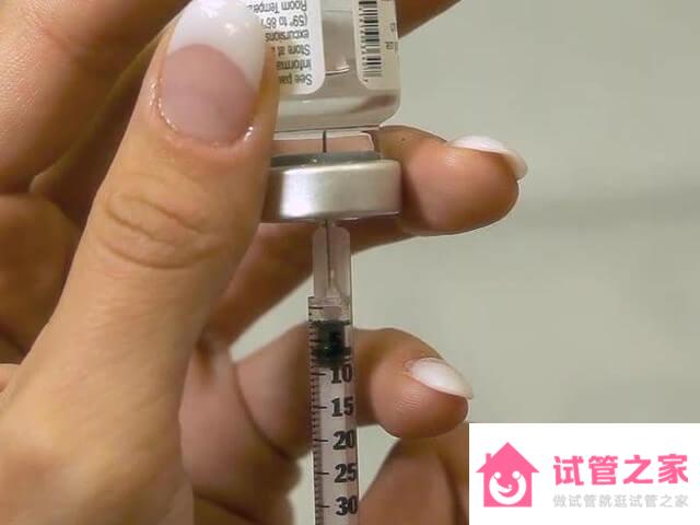 試管進(jìn)周后*泡沒破裂排掉能不能開始打降調(diào)針？